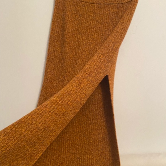 RODEBJER Rust Rib Knit Wool Midi Skirt & Sweater S/M - Picture 7 of 11